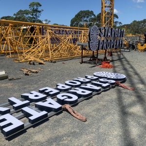 TOWER CRANE SIGNS